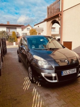 Renault Scenic II 1.9 dCi FAP 130KM 2009 Renault Scenic 1.9 dCi 130 FAP Luxe 130KM 2009r, zdjęcie 1