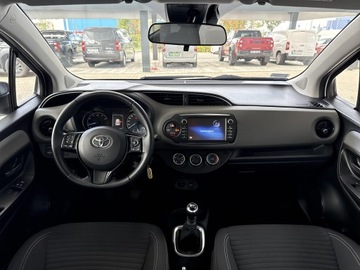Toyota Yaris III Hatchback 5d Facelifting 2017 1.5 Dual VVT-iE 111KM 2019 Toyota Yaris 1,5-Dual-VVT-iE III (2011-2019) 1,5-D, zdjęcie 10