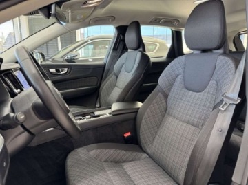 Volvo XC60 II 2022 Volvo XC 60 Core LED Kamera cofania CarPlayAndroid Auto Nawigacja, zdjęcie 8