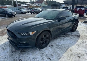 Ford Mustang VI Convertible 2.3 EcoBoost 317KM 2015 Ford Mustang 2015 Ford Mustang 2.3L - w POLSCE po oplatach i akcyzie FV