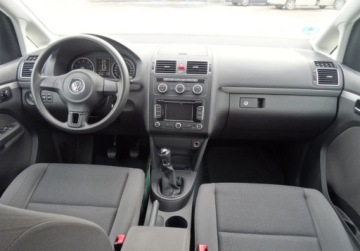 Volkswagen Touran II 1.2 105KM 2014 Volkswagen Touran 1.2 TSI 105KM 7 Foteli Serwis Oplacony Super Stan, zdjęcie 15