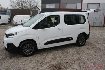 Citroen Berlingo III Osobowy M Facelifting 1.2 PureTech 110KM 2024 Citroen Berlingo 64700vat salon PL super wyposazony tylko7tys km 1.2, zdjęcie 6