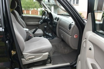Jeep Cherokee III 2.4 i 16V 147KM 2004 Jeep Cherokee KJ 2.4 GAZ XII.2004r. SALON 4x4, zdjęcie 13