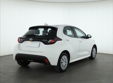 Toyota Yaris IV Hatchback 1.5 Hybrid Dynamic Force 116KM 2022 Toyota Yaris 1.5 VVT-i Hybrid, Salon Polska, zdjęcie 4