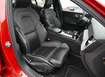 Volvo S60 III 2020 Volvo S60 T6 341 AWD R-Design ACC Pamięć Komforty Nappa Webasto Blis Kamera, zdjęcie 17