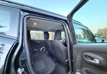 Jeep Renegade SUV 1.4 MultiAir 140KM 2016 Jeep Renegade Jeep Renegade 1.4 MultiAir Limited FWD SampS 1.4 Benzyna, zdjęcie 29