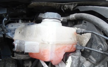 Ford Tourneo Courier I Mikrovan 1.5 TDCi 95KM 2016 Ford Tourneo Courier 2016r, Salonowy, 1.5 TDCI. Uszkodzony prawy przod i l, zdjęcie 16