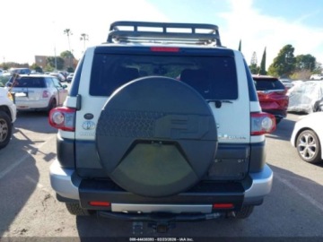 Toyota FJ Cruiser 2013 Toyota FJ 2013 r., 4,0L 4.0 Benzyna 260KM, zdjęcie 14