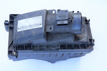 FILTR VZDUCHU AVENSIS T25 2.0 2.2 D4D D-CAT