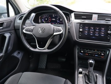 Volkswagen Tiguan II SUV Facelifting 2.0 TSI 190KM 2022 VW Tiguan 2.0 TSI, Salon Polska, 1. Właściciel, zdjęcie 6