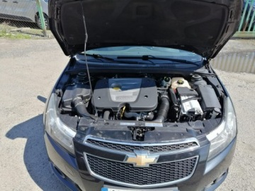 Chevrolet Orlando 2.0D 163KM 2011 Chevrolet Orlando 2.0 TD LTZ, zdjęcie 16