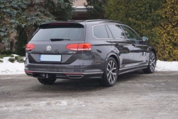Volkswagen Passat B8 Variant 1.8 TSI BlueMotion Technology 180KM 2018 Volkswagen Passat Hak DSG Virtual Cockpit Podgrz. fotele ACC Kamera, zdjęcie 4