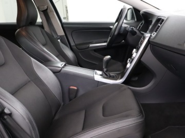 Volvo V60 I Kombi Facelifting 2.0 D2 DRIVE-E 120KM 2015 Volvo V60 D2 2.0, Serwis ASO, Skóra, Navi, Xenon, zdjęcie 8