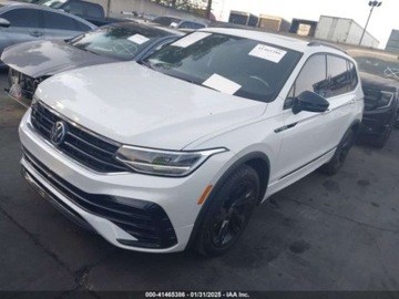 Volkswagen Tiguan III 2024 Volkswagen Tiguan 2024, 2.0L, SE R-LINE BLACK 2.0 Benzyna 184KM, zdjęcie 2