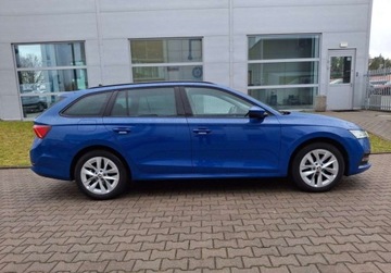 Skoda Octavia III Kombi Facelifting 2.0 TDI 150KM 2020 Skoda Octavia 2.0 TDI AMBITION - Salon Polska - FV23 2.0 Diesel 150KM, zdjęcie 6