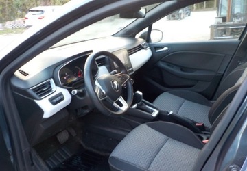 Renault Clio V Hatchback 5d Hybrid 1.6 E-TECH 140KM 2021 Renault Clio Okazja 1.6 Hybryda 140KM, zdjęcie 23