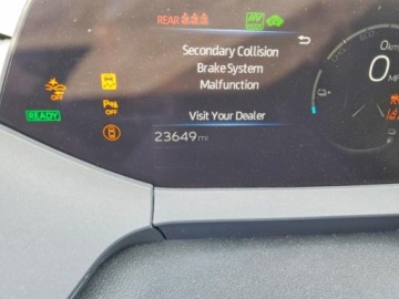 Toyota Prius V (XW60) 2023 Toyota Prius Prime SE 2023 2.0 Hybryda Plug-in 220KM, zdjęcie 9