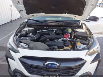 Subaru 2024 Subaru Outback 2024, Premium, 2.5L, od ubezpieczalni 2.5 Benzyna 182KM, zdjęcie 13