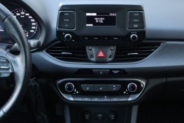 Hyundai i30 III Hatchback Facelifting 1.0 T-GDI 120KM 2022 Hyundai i30 1.0 T-GDI, Salon Polska, zdjęcie 12