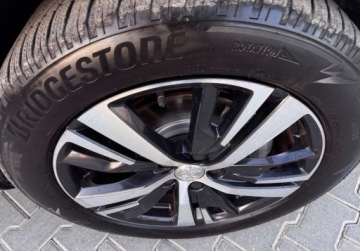 Peugeot 3008 II Crossover 1.2 PureTech 130KM 2019 Peugeot 3008 Rezerwacja 1.2 Benzyna 130KM, zdjęcie 36