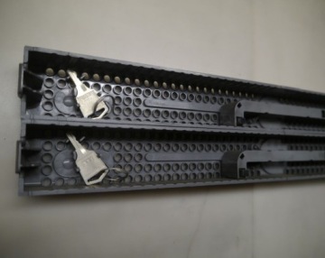 Решетка Dell Poweredge R200 на передней панели