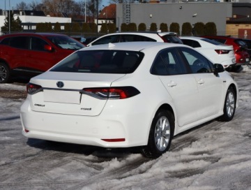 Toyota Corolla XII Sedan 1.8 Hybrid 122KM 2021 Toyota Corolla 1.8 Hybrid, Salon Polska, Automat, zdjęcie 4