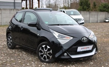 Toyota Aygo II Hatchback 3d Facelifting 1.0 VVT-i 72KM 2020 Toyota Aygo 1.0B 72KM przeb.60tys Zarejestrowane ful opcja kamera ledy, zdjęcie 15