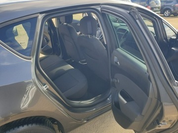 Opel Astra J Hatchback 5d 1.4 Turbo ECOTEC 120KM 2012 Opel Astra 1.4 120 Km Klima Elektryka Parktronik, zdjęcie 7