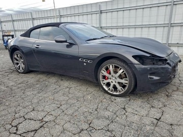 Maserati GranTurismo 2011 Maserati GranTurismo S 2011 4.7L 4.7 Benzyna 433KM, zdjęcie 4