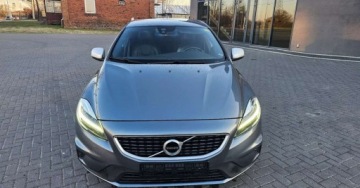 Volvo V40 II Hatchback Facelifting 2.0 D2 120KM 2017 Volvo V40 R-design 2.0 Diesel 120KM, zdjęcie 37