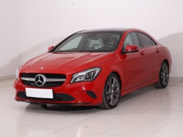 Mercedes CLA C117 Coupe 1.6 200 156KM 2016 Mercedes CLA 200, Automat, Skóra, Navi, Klima, zdjęcie 1