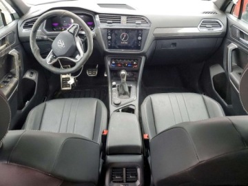 Volkswagen Tiguan III 2024 Volkswagen Tiguan Se R-Line Black 2024 2.0 Benzyna 184KM, zdjęcie 8