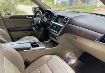 Mercedes Klasa M W166 Off-roader 350 BlueTEC 4MATIC 258KM 2014 Mercedes-Benz ML Mercedes-Benz ML 3.0 Diesel 258KM, zdjęcie 12