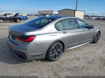 BMW Seria 7 G70 2022 BMW Seria 7 740 I 2022 3.0l 3.0 Benzyna 335KM, zdjęcie 5
