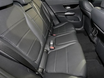 Mercedes GLC C254/X254 2025 GLC Coupe 200 d 4-Matic Avantgarde 2.0 (163KM) 2025, zdjęcie 12