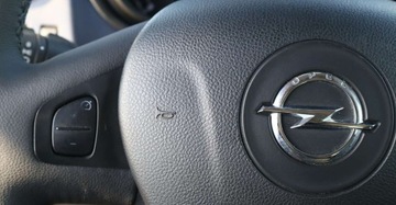 Opel Vivaro B Kombi Extra Long H1 2,9t 1.6 BiTurbo 140KM 2015 Opel Vivaro (nr 081) 2.0 140KM 9 osob Tempomat Hak Bluetooth 1.6 Diesel, zdjęcie 12