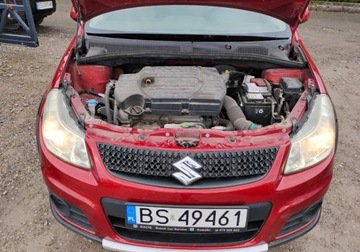 Suzuki SX4 I Hatchback Facelifting 1.6 VVT 120KM 2012 Suzuki SX4 I rej 2013r, 1.6 Benzyna. Uszkodzony. Poobijany. Jezdzi. 1.6, zdjęcie 4