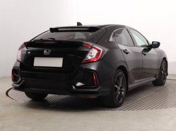 Honda Civic X Hatchback 5d Facelifting 1,0 VTEC TURBO 126KM 2021 Honda Civic 1.0 VTEC Turbo, Salon Polska, zdjęcie 4
