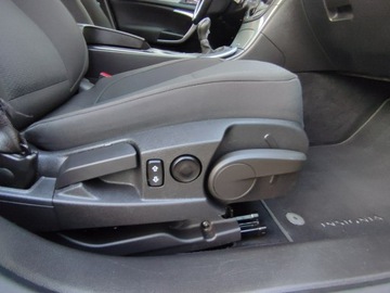 Opel Insignia I Hatchback Facelifting 1.4 Turbo ECOTEC  140KM 2017 Opel Insignia Ładna niski przebieg Gwarancja, zdjęcie 31