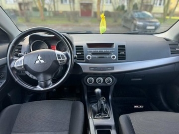 Mitsubishi Lancer IX Sedan 1.8 MIVEC 143KM 2008 Mitsubishi Lancer Mitsubishi Lancer 1,8 Benzyna Zadany Zamiana 1.8 Benzyna, zdjęcie 2