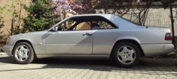 Mercedes Klasa E W124 Coupe 2.0 136KM 1995 MERCEDES-BENZ C124 E200 2.0 benzyna 136KM 1995r, zdjęcie 19