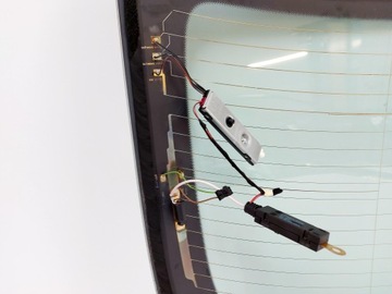 C-CLASS W205 лифт 18 лет COUPE Заднее кузовное стекло COUPE A2056700780