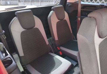 Citroen Grand C4 Picasso II Grand Picasso 1.6 e-HDi 114KM 2014 Citroen C4 Grand Picasso Citroen C4 Grand Picasso 1.6 Diesel 115KM, zdjęcie 31