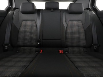 Volkswagen Golf VII GTI 5d Facelifting 2.0 TSI 245KM 2020 Volkswagen Golf DSG full LED virtual cocpit grzane, zdjęcie 17