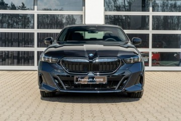 BMW Seria 5 G90-91 Touring 2.0 520d 197KM 2026 BMW 520 xDrive Limuzyna - Dostępny od ręki!, zdjęcie 5