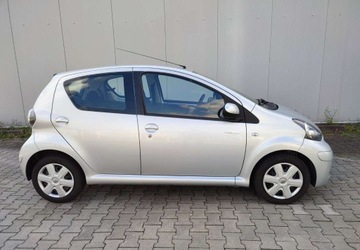 Toyota Aygo I Hatchback 3d 1.0 VVT-i 68KM 2009 Toyota Aygo Toyota Aygo I Klima ,serwis ,lift Benzyna 68KM, zdjęcie 5
