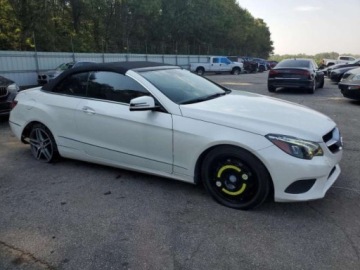 Mercedes Klasa E W212 2014 Mercedes-Benz Klasa E 2014 MERCEDES-BENZ E 350, silnik 3.5 L 3.5 Benzyna, zdjęcie 4