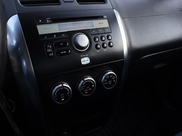 Fiat Sedici 1.9 Multijet 120KM 2006 Fiat Sedici 1.9 MultiJet, 4X4, Klima, zdjęcie 11