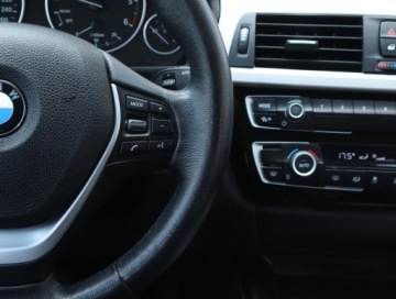 BMW Seria 3 F30-F31-F34 Gran Turismo Facelifting 2.0 318d 150KM 2019 BMW 3 318 d, Salon Polska, Automat, Navi, Klima, zdjęcie 23