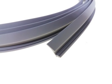 RAV4 01-05 ПРОКЛАДКА КРЫШКИ ЗАДНЕГО КРЫЛА